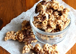 bowl of cheerios chocolate bark