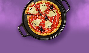 Halloween pizza