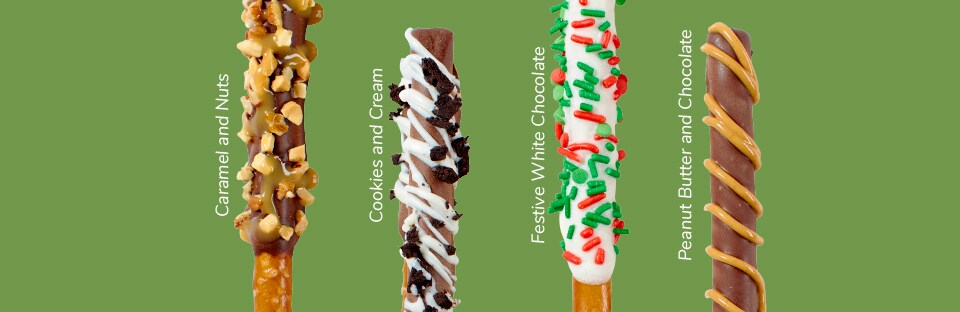 4 different toppings for choco-Caramel and Nuts Cookies and Cream