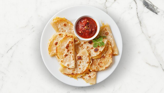 Cheesy Wonton Quesadillas