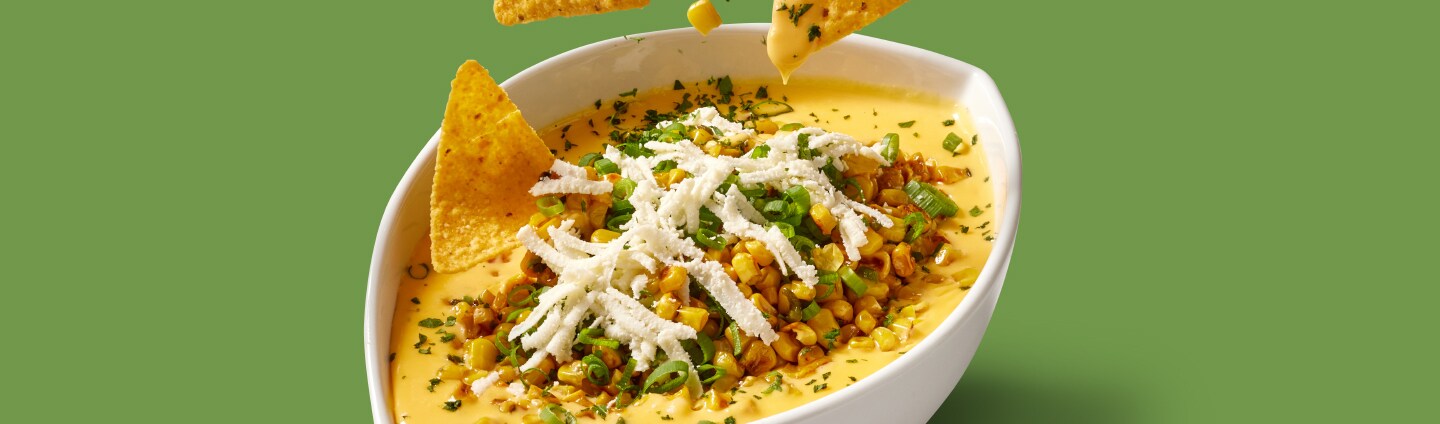 Taste Bud Touchdowns: Super Snacks for the Big Game